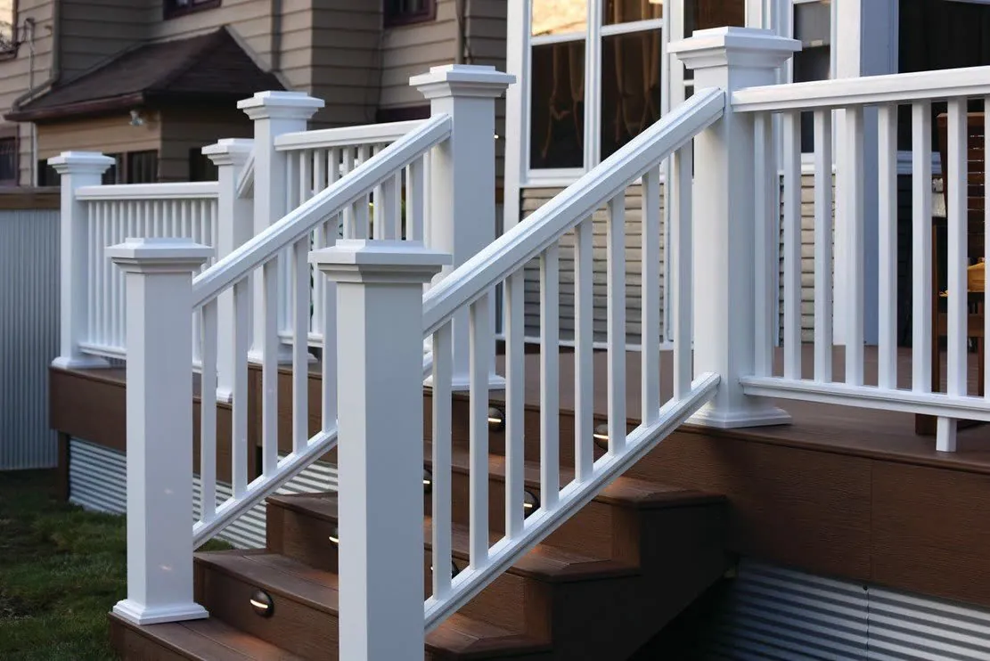 RadianceRail Express® deck railing system