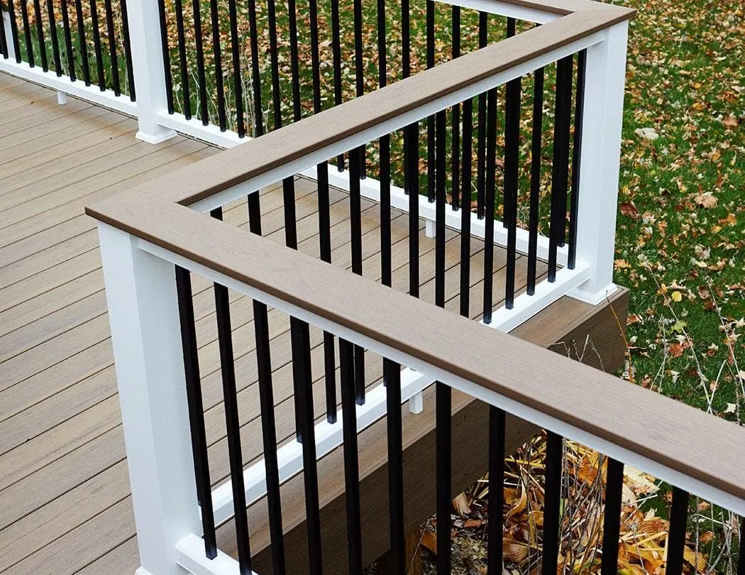 Builder Rail deck railing system
