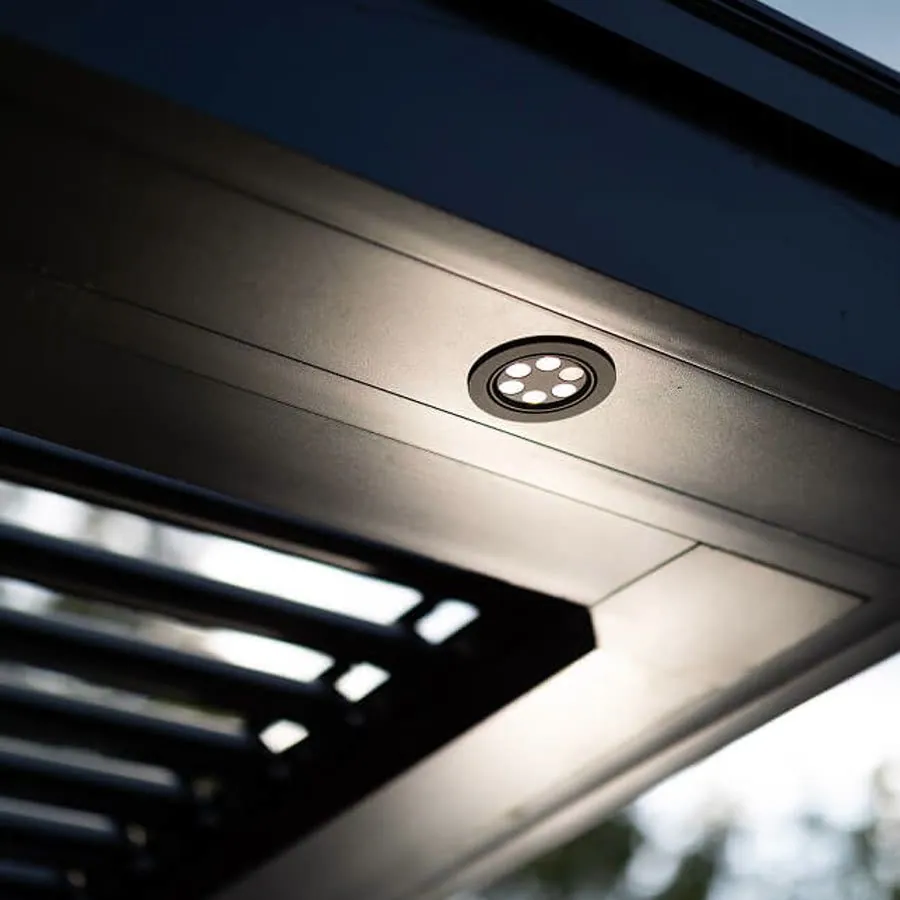 Integrated lights in a Pergola X