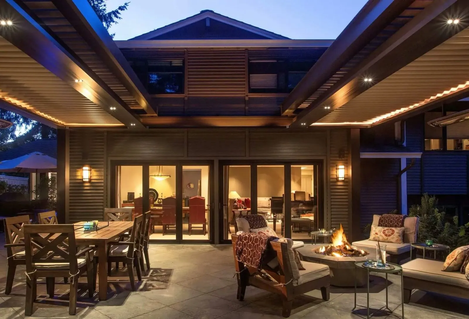Pivot 6 Slide louvered roof system