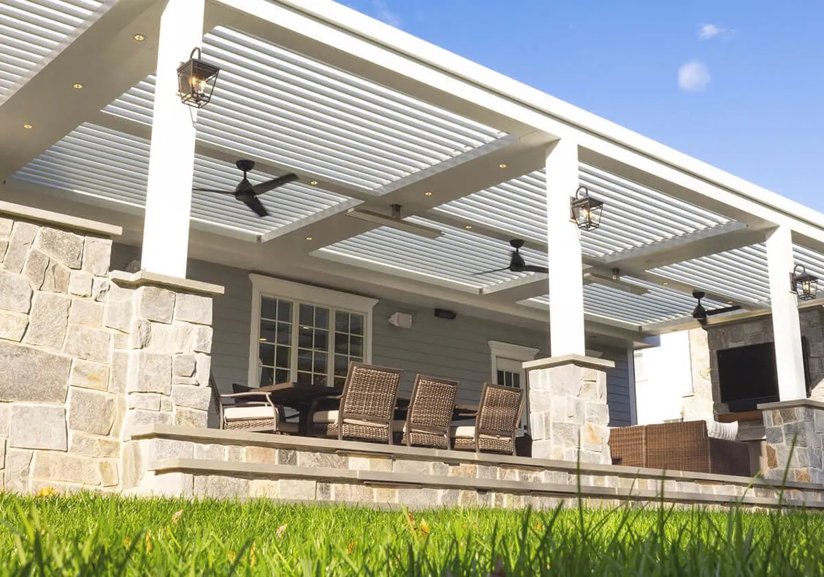 Somfy app control for a Pergola X louvered roof