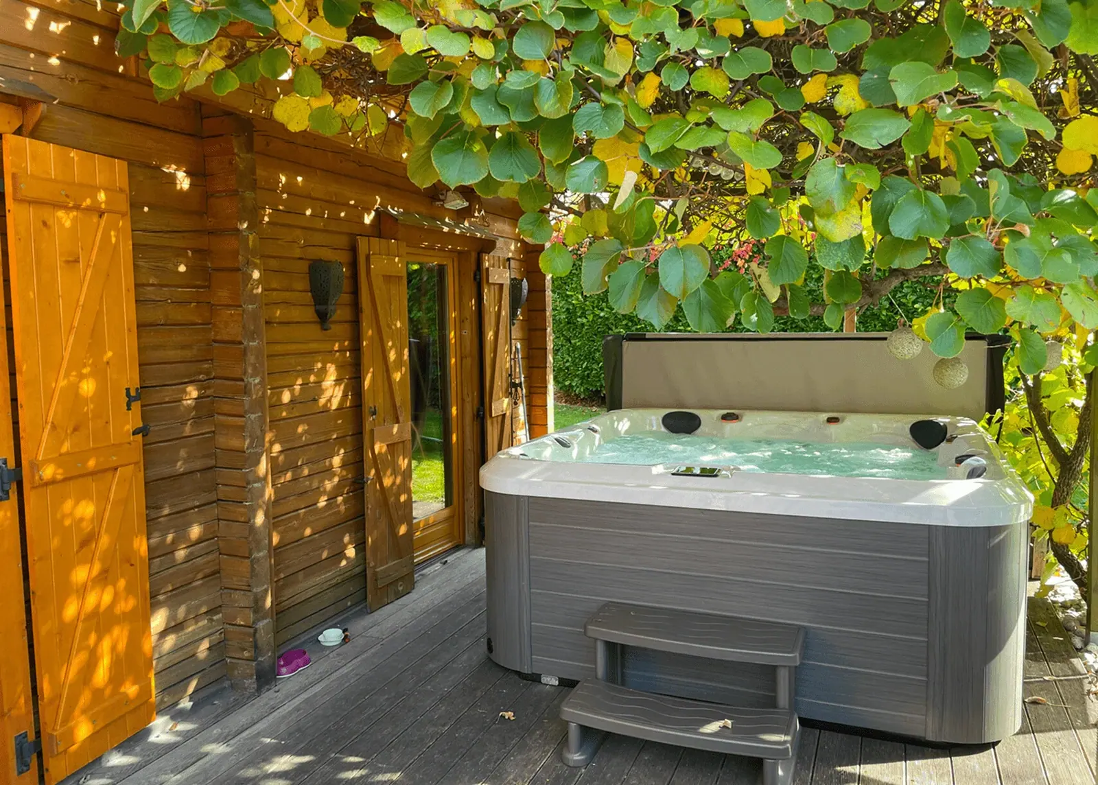 Cascade composite spa shell